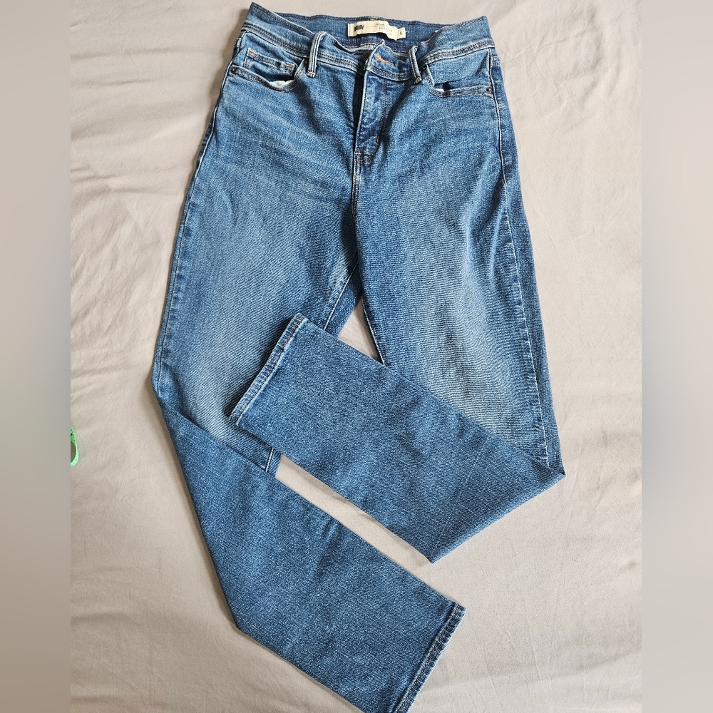 Levi's Women's Straight Leg Blue Jeans